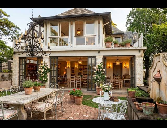 4 BEDROOM HOUSE FOR SALE IN WESTRIDGE